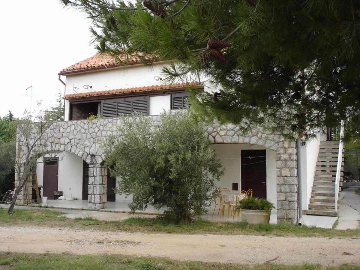 Apartments Vjera Krk Town Rum bild